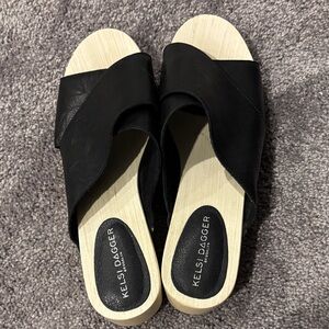 Kelsi Dagger Black and Cream Mules